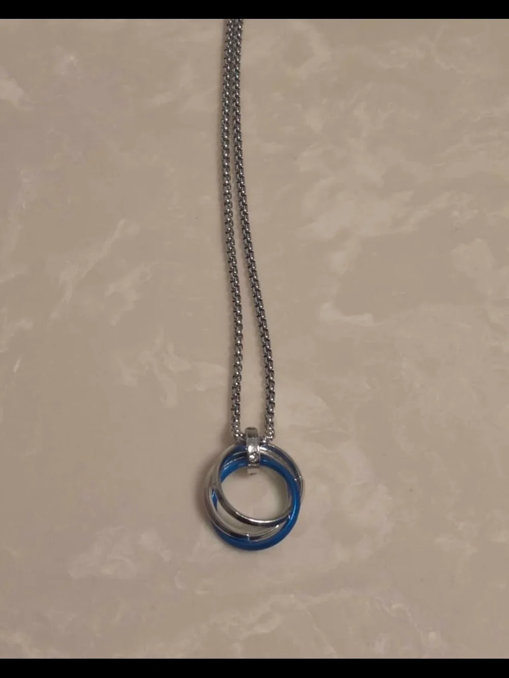 Men's Blue and Silver Interlocking Ring Pendant Necklace